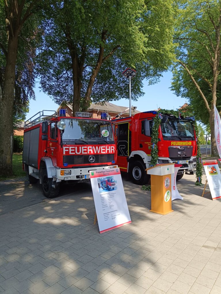 Neue Einsatztechnik für unsere Feuerwehr: Übergabe des TLF 3000 in Oering